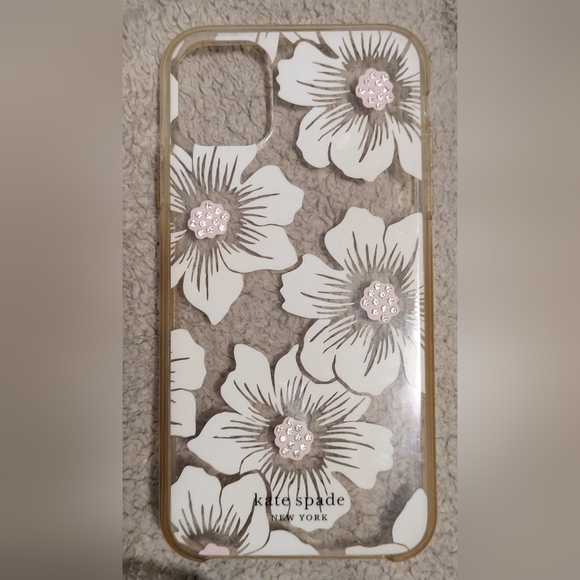 kate spade White Floral iPhone Case - Picture 4 of 5